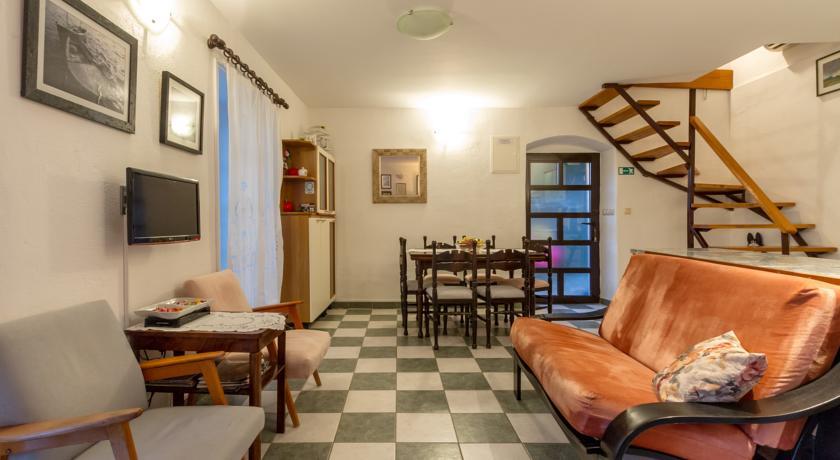 Apartment Old Stone House 洛克瓦罗戈兹尼察 客房 照片